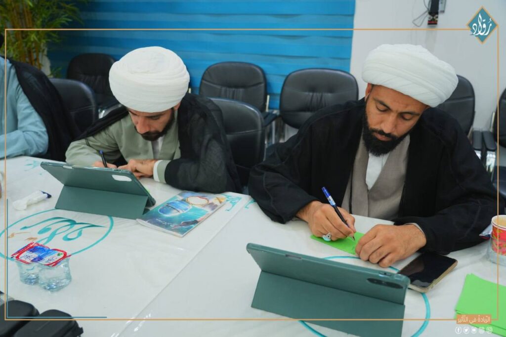 جلسة تقييمية شاملة لقياس مخرجات الفصل التدريبي وتطوير الأداء