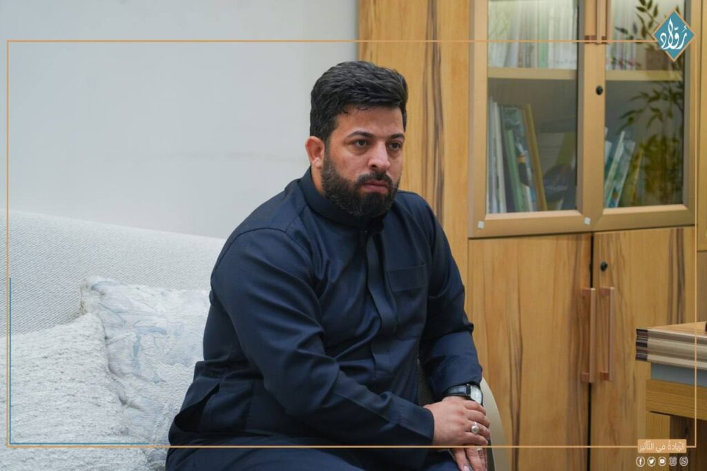 مدير مؤسسة جواد الأئمة (ع) في البصرة يزور مؤسسة رواد ويشيد ببرامجها وخدماتها المجتمعية
