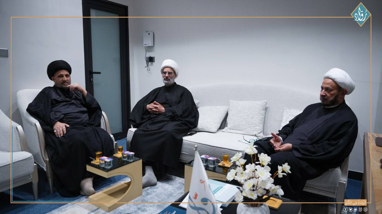 هيأة الإشراف في مؤسسة رواد تعقد اجتماعها الدوري وتناقش جدول الأعمال