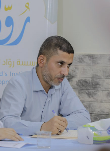 الاستاذ حيدر محمد العيساوي