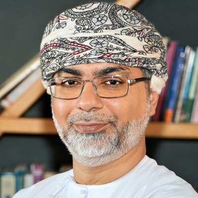 الاستاذ عباس ال حميد 